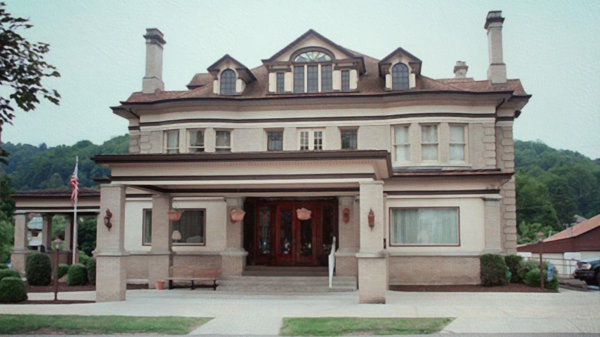 Bartlett Funeral Home And Crematory - Main photo