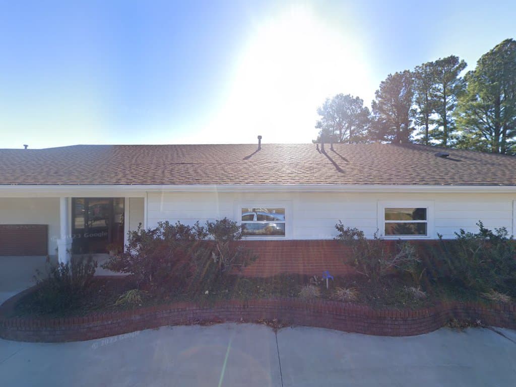 Best Friends Animal Hospital: York Petrina Dvm - Main photo