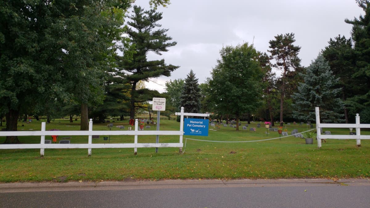 Memorial Pet Cemetery - Main photo