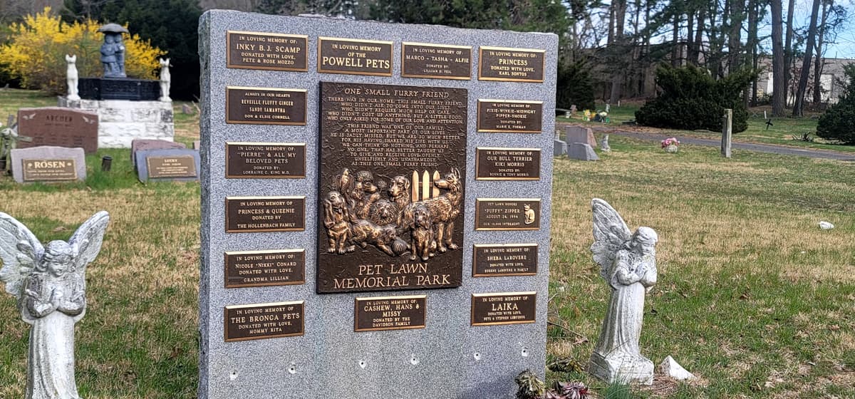 Pet Lawn Memorial Park INC - Main photo