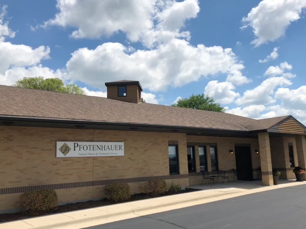 Pfotenhauer Funeral Homes & Cremation - Main photo