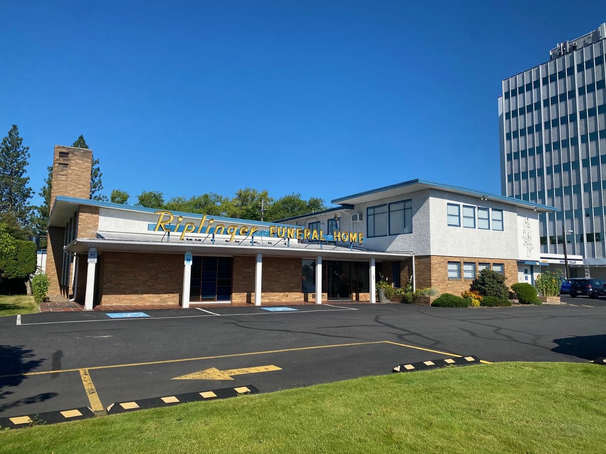 Riplinger Funeral Home & Cremation - Main photo